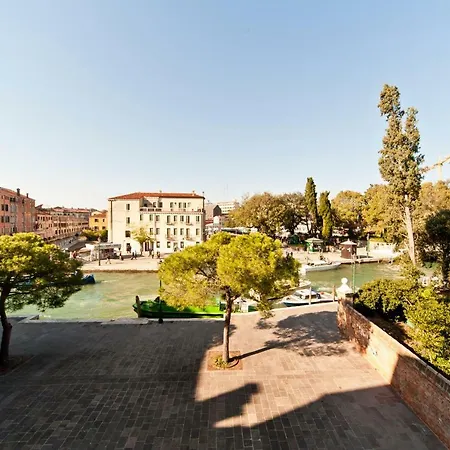 Ca Susanna Near Train Station