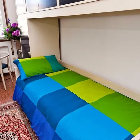 Ca Susanna Near Train Station *